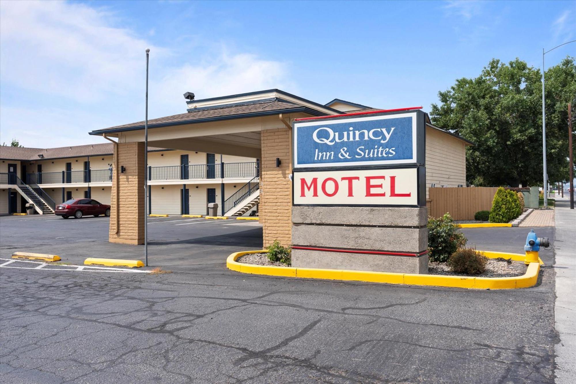 Inn&suites Motel
