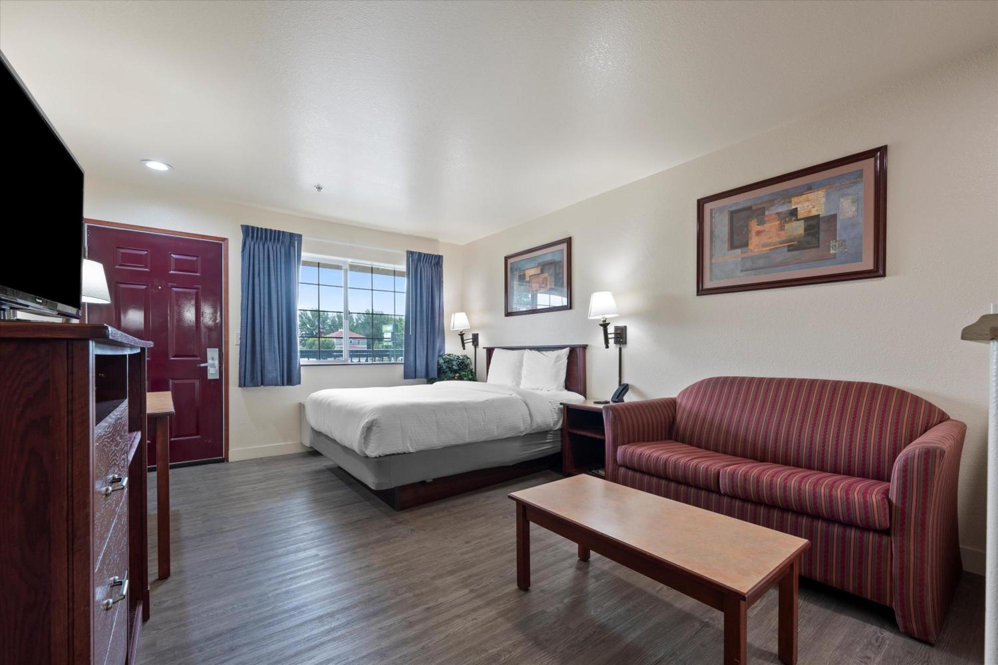 And Motel *